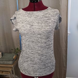 Bravyan Button Back Detail Top